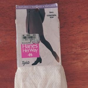 🍂Vintage Ivory Hanes Her Way Textured Tights